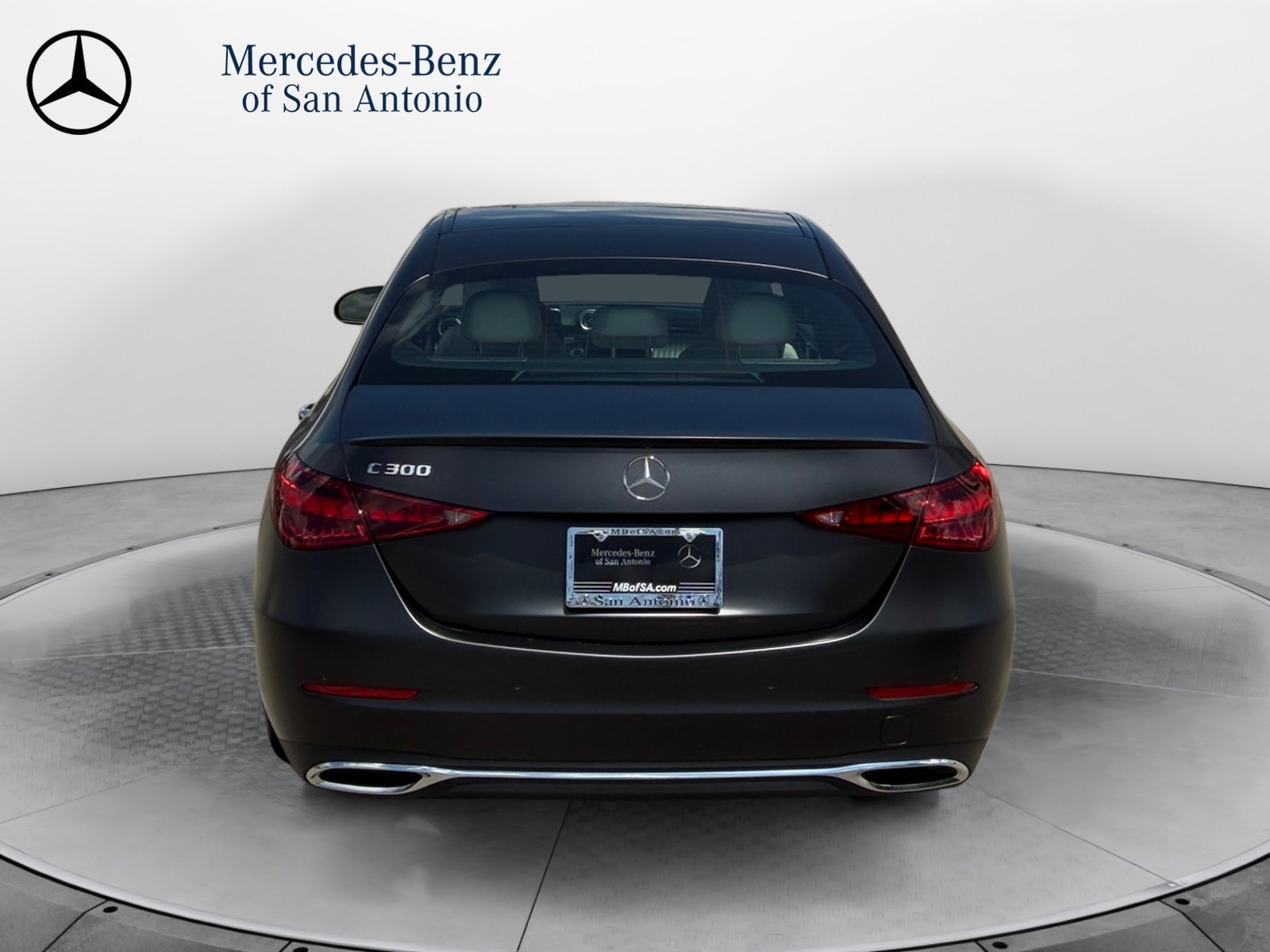 New 2026 MANUFAKTUR exclusive graphite grey magno Mercedes-Benz C 300 image 31
