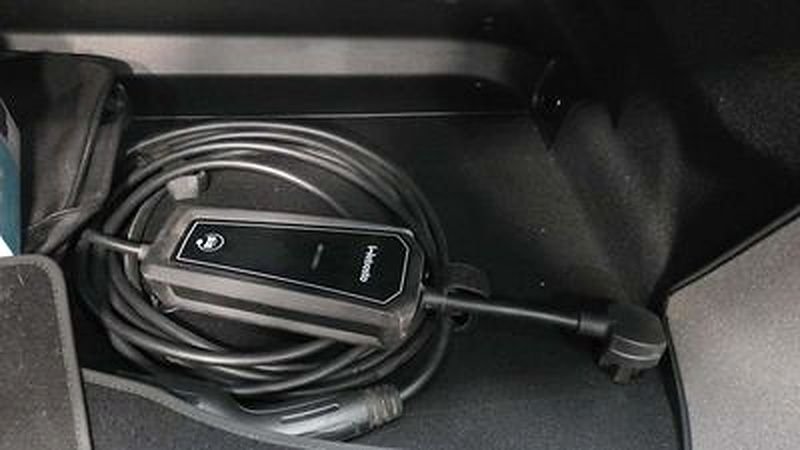 Used 2024 Black Mercedes-Benz 350+ Sedan image 18