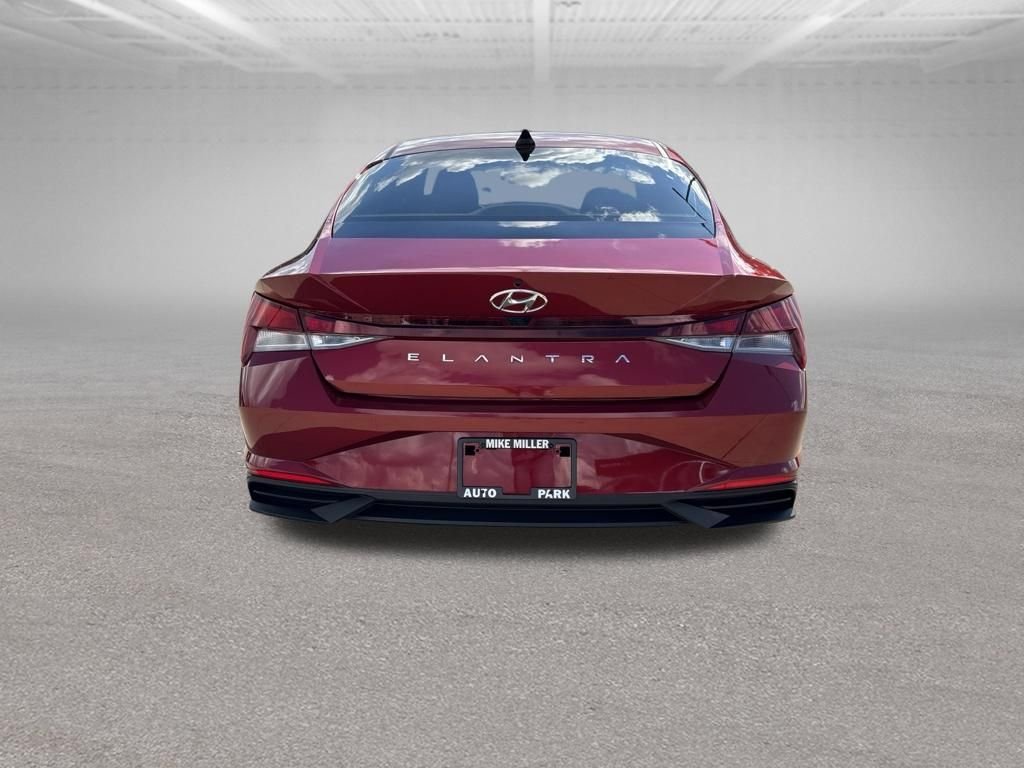 Certified Used 2023 Red Hyundai SEL image 5