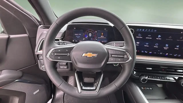 Used 2025 Black Chevrolet High Country image 12