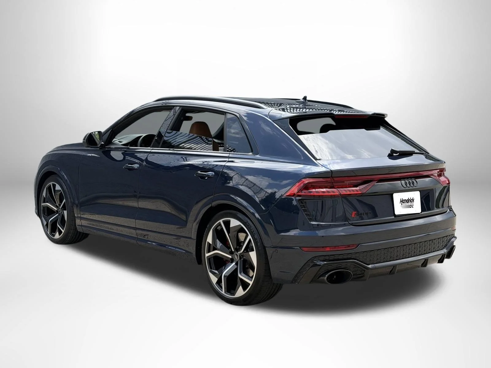 Used 2024 Navarra Blue Metallic Audi  image 5