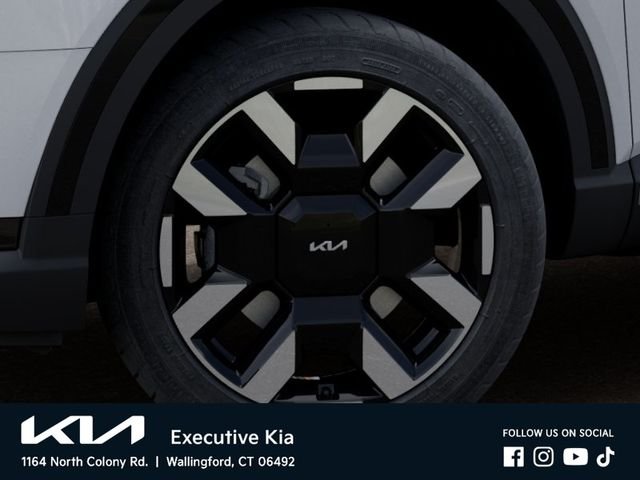 New 2027 Glacial White Pearl Kia S image 9