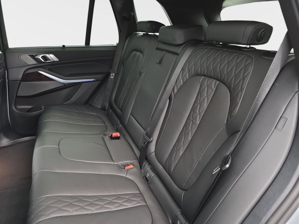 New 2026 Brooklyn Grey Metallic BMW xDrive50e image 14