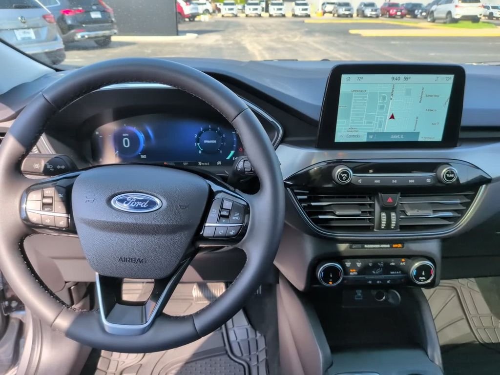 Used 2022 Gray Ford Titanium image 26