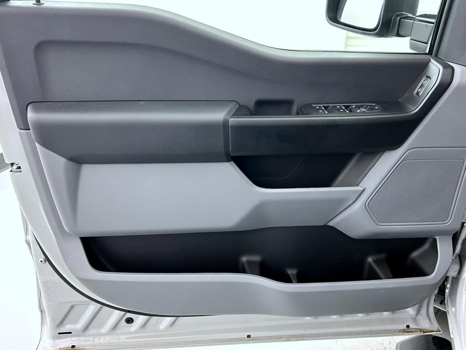 2026 Ford F-250 Super Duty XL - Photo 9