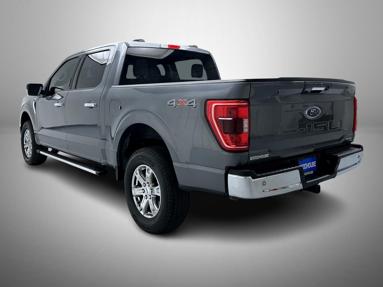 Used 2023 Gray Ford XLT image 7
