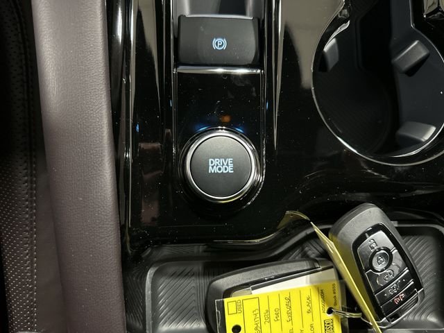 New 2026 Agate Black Metallic Ford Platinum™ image 35