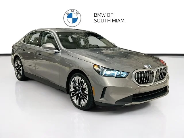 2026 BMW 5 Series 530i
