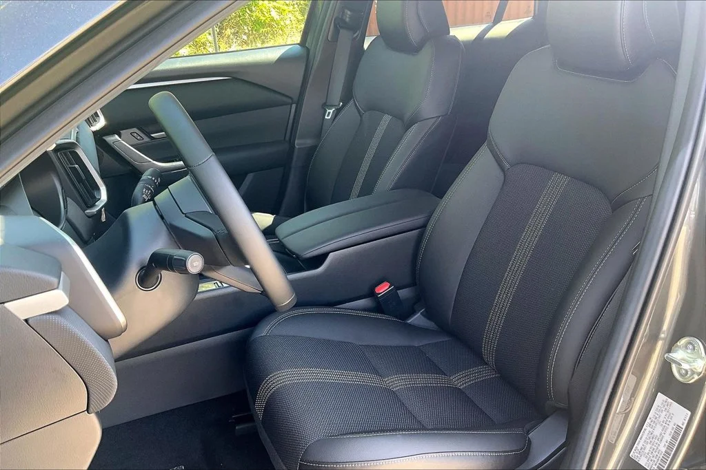 New 2026 Machine Gray Mazda Preferred image 9