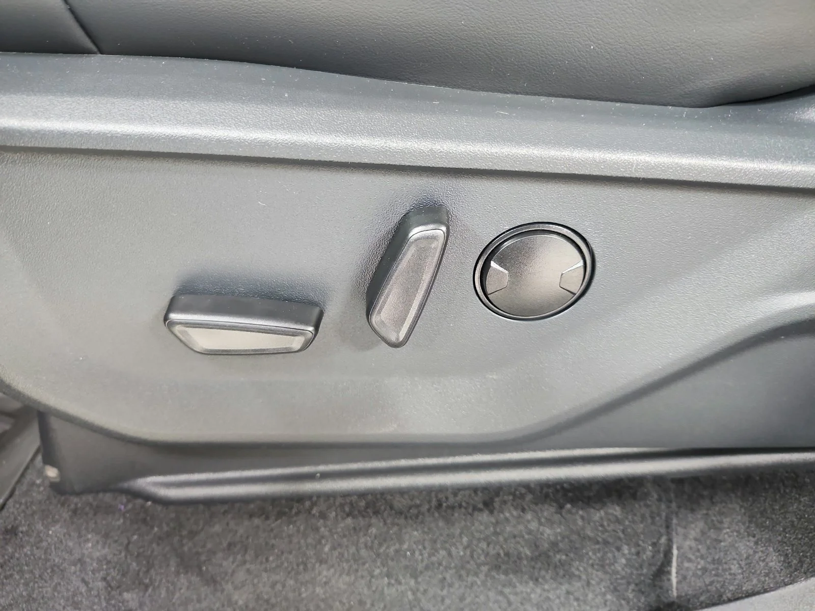 New 2027 Gray Ford Tremor image 20