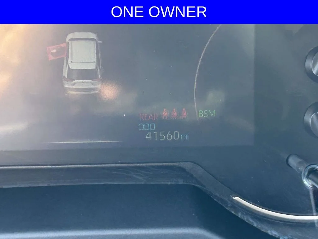 Used 2025 Red Toyota XLE image 26