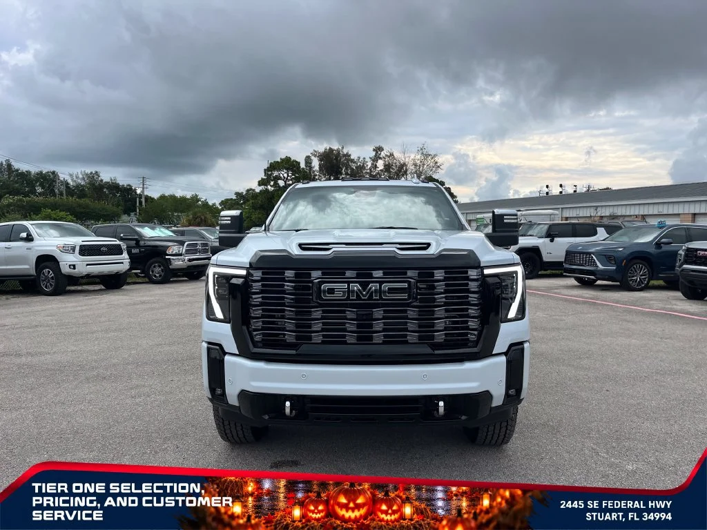New 2026 Glacier White Tricoat GMC Denali Ultimate image 3