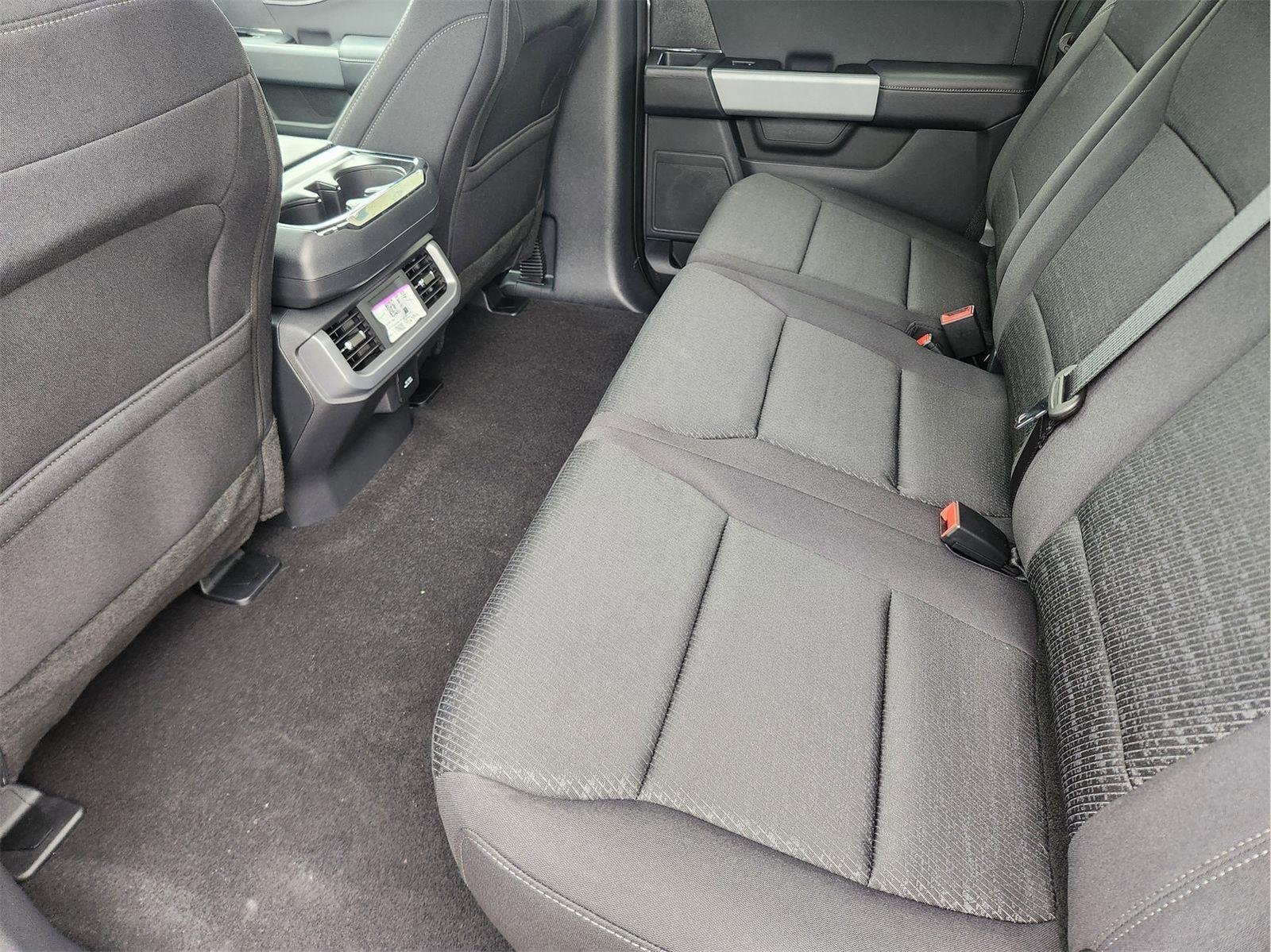 New 2026 Carbonized Gray Metallic Ford XLT image 21
