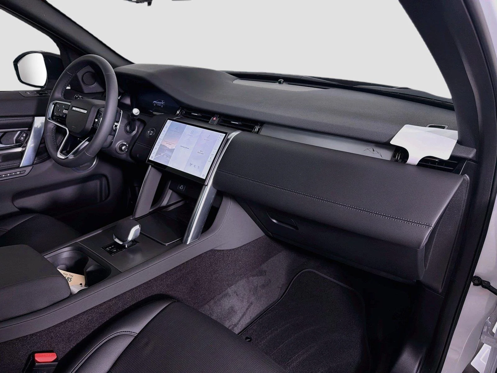 New 2026 Fuji White Land Rover Landmark Edition image 31