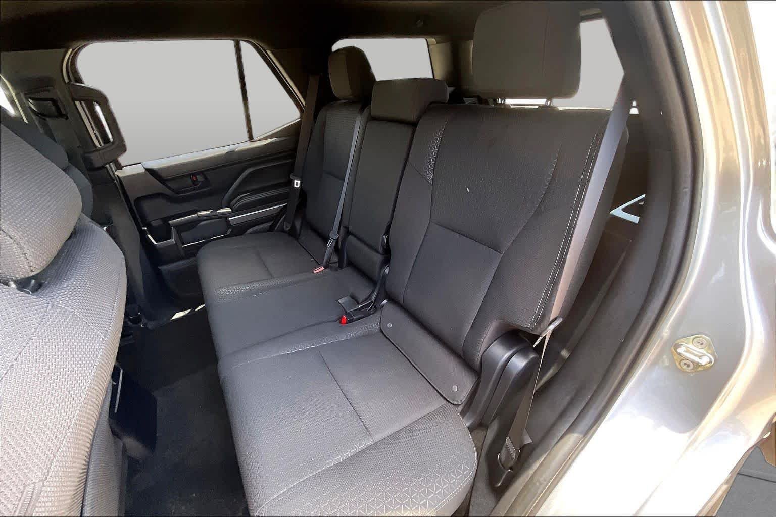 2025 Toyota 4Runner SR5 - Photo 20