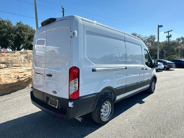 New 2026 White Ford Base image 3