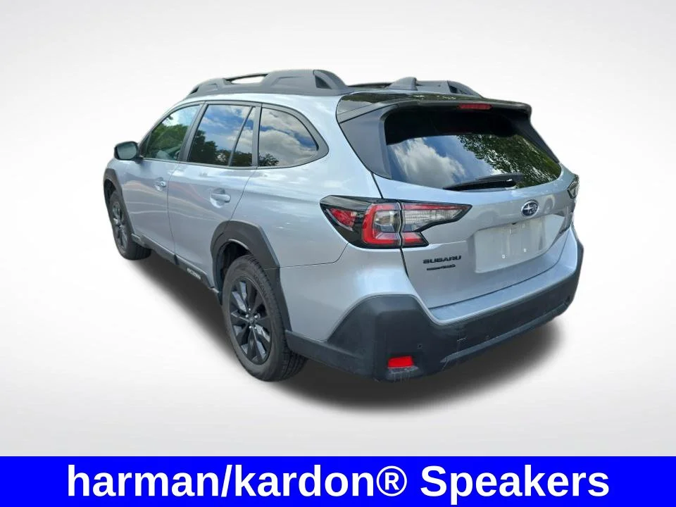 Used 2024 Silver Subaru Onyx Edition image 3