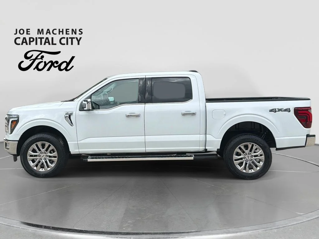 Used 2024 Oxford White Ford Lariat image 8