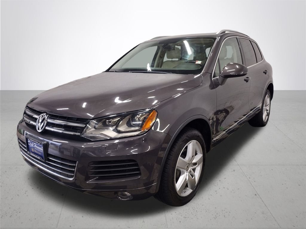 Used 2012 Volkswagen Touareg Sport with VIN WVGEK9BP9CD012090 for sale in Gladstone, OR