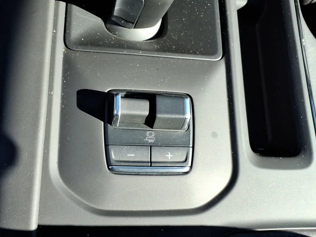 2025 GMC Sierra 1500 AT4X - Photo 24