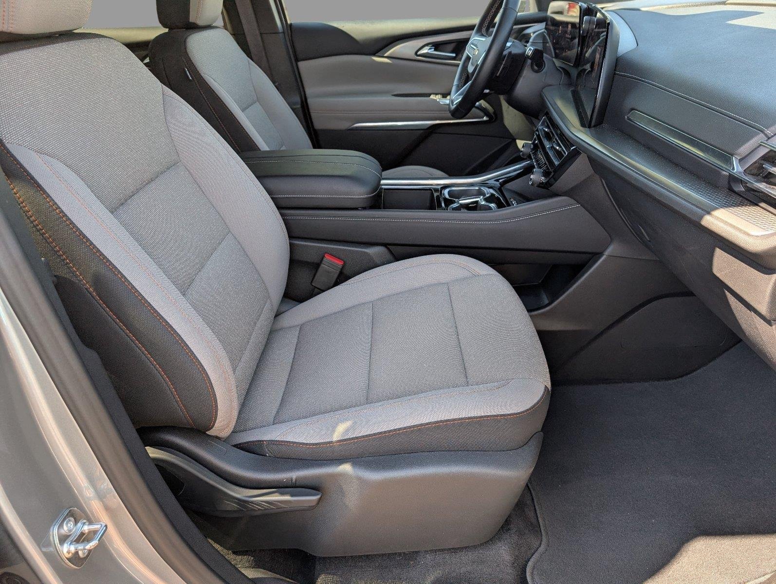 Used 2026 Sterling Gray Metallic Chevrolet LT image 41