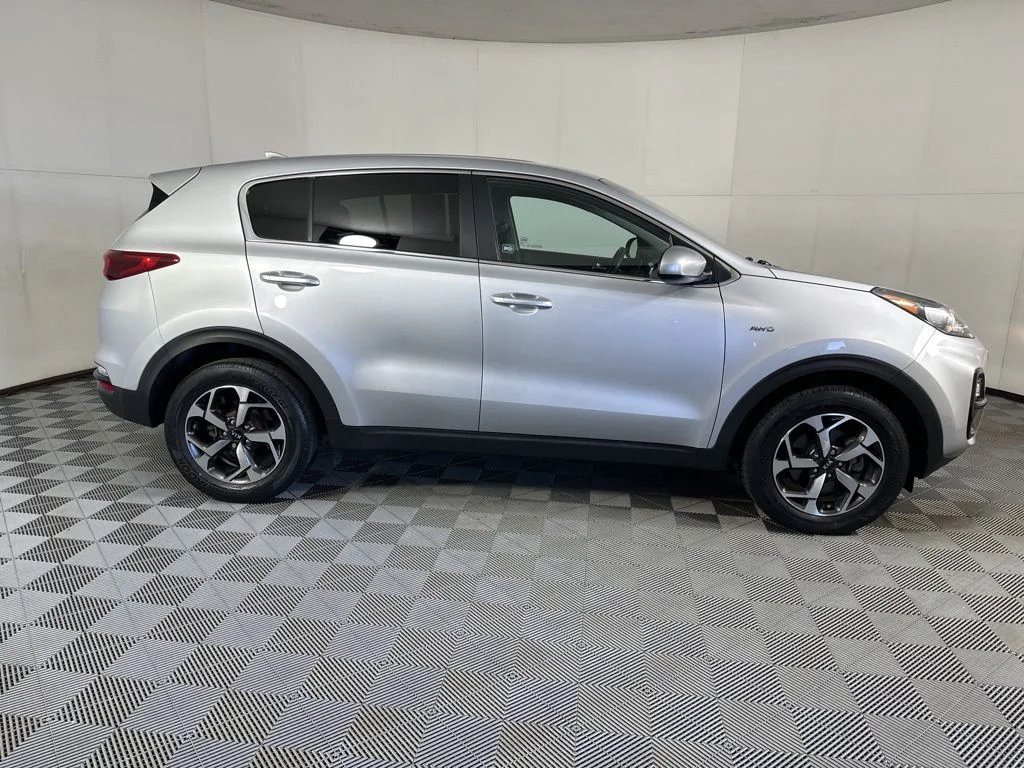 Used 2021 Silver Kia LX image 20