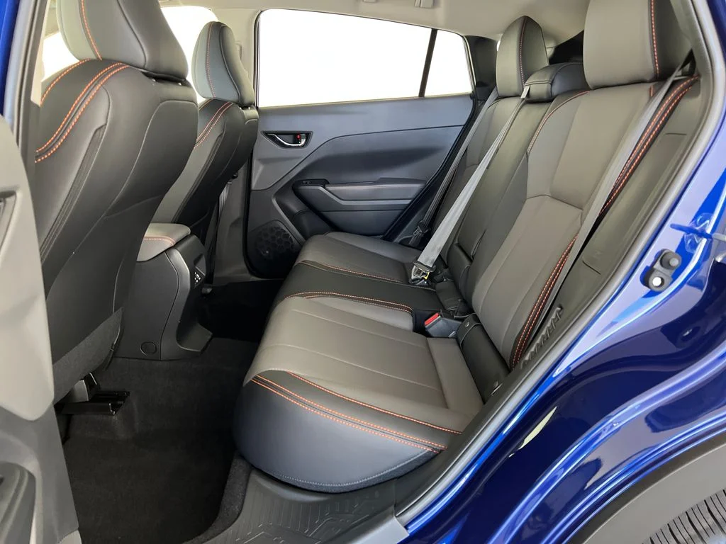 New 2026 SAPPHIRE BLUE PEARL Subaru Limited Hybrid image 26
