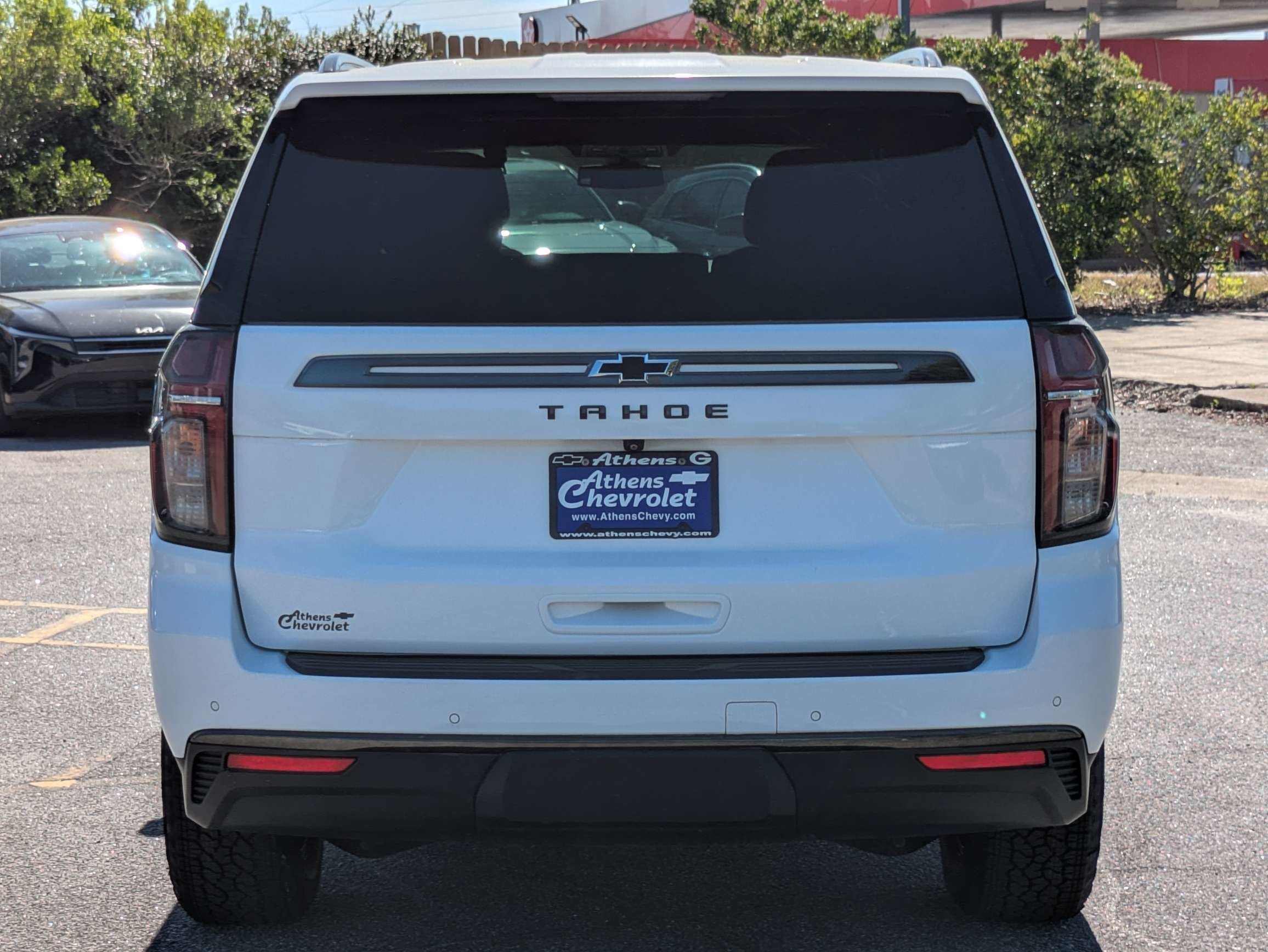 Used 2021 Summit White Chevrolet Z71 image 5