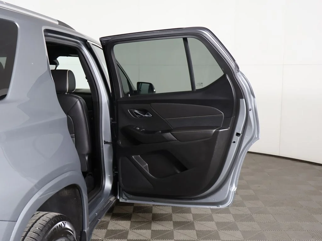 Used 2023 Gray Chevrolet Premier image 29