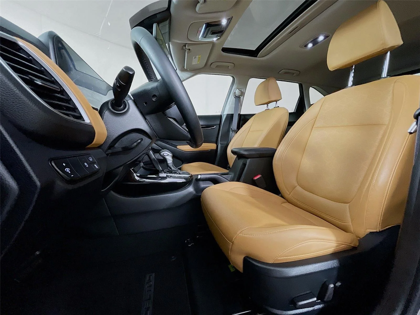 Used 2025 Gravity Gray Kia EX image 26