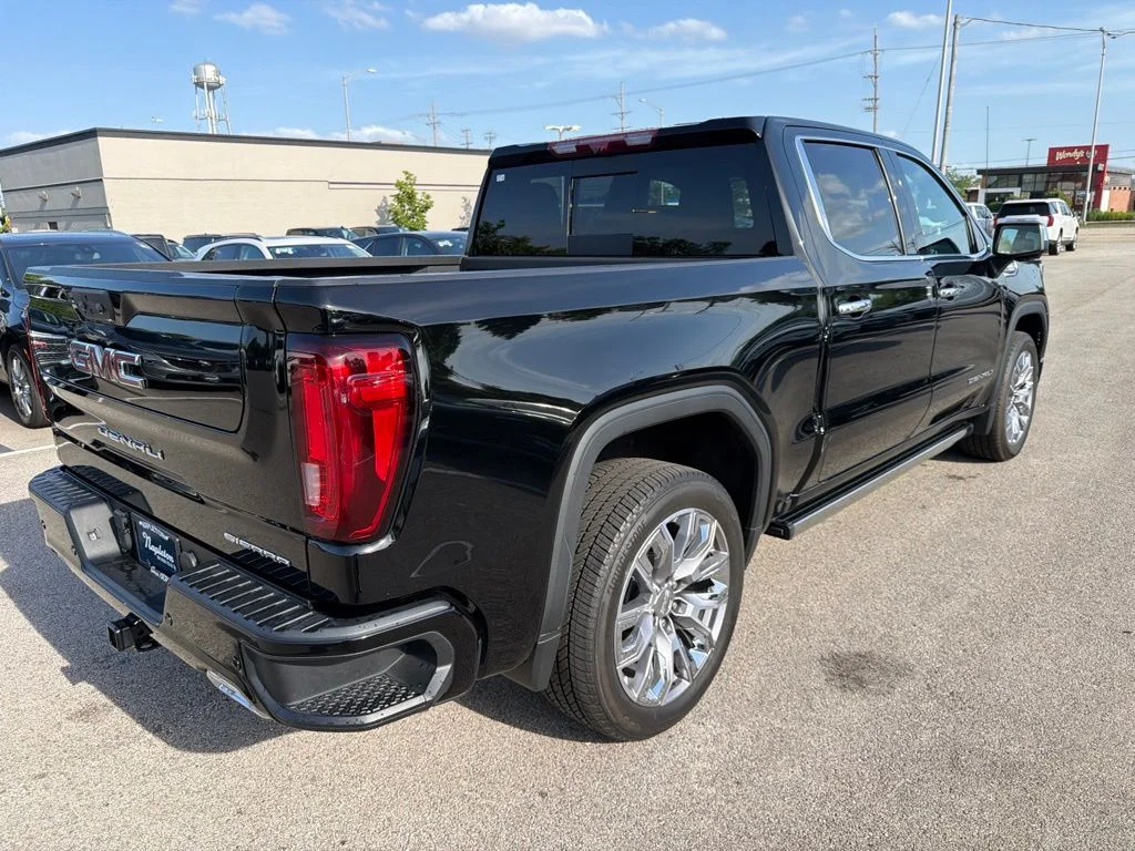 Used 2023 Black GMC Denali image 7