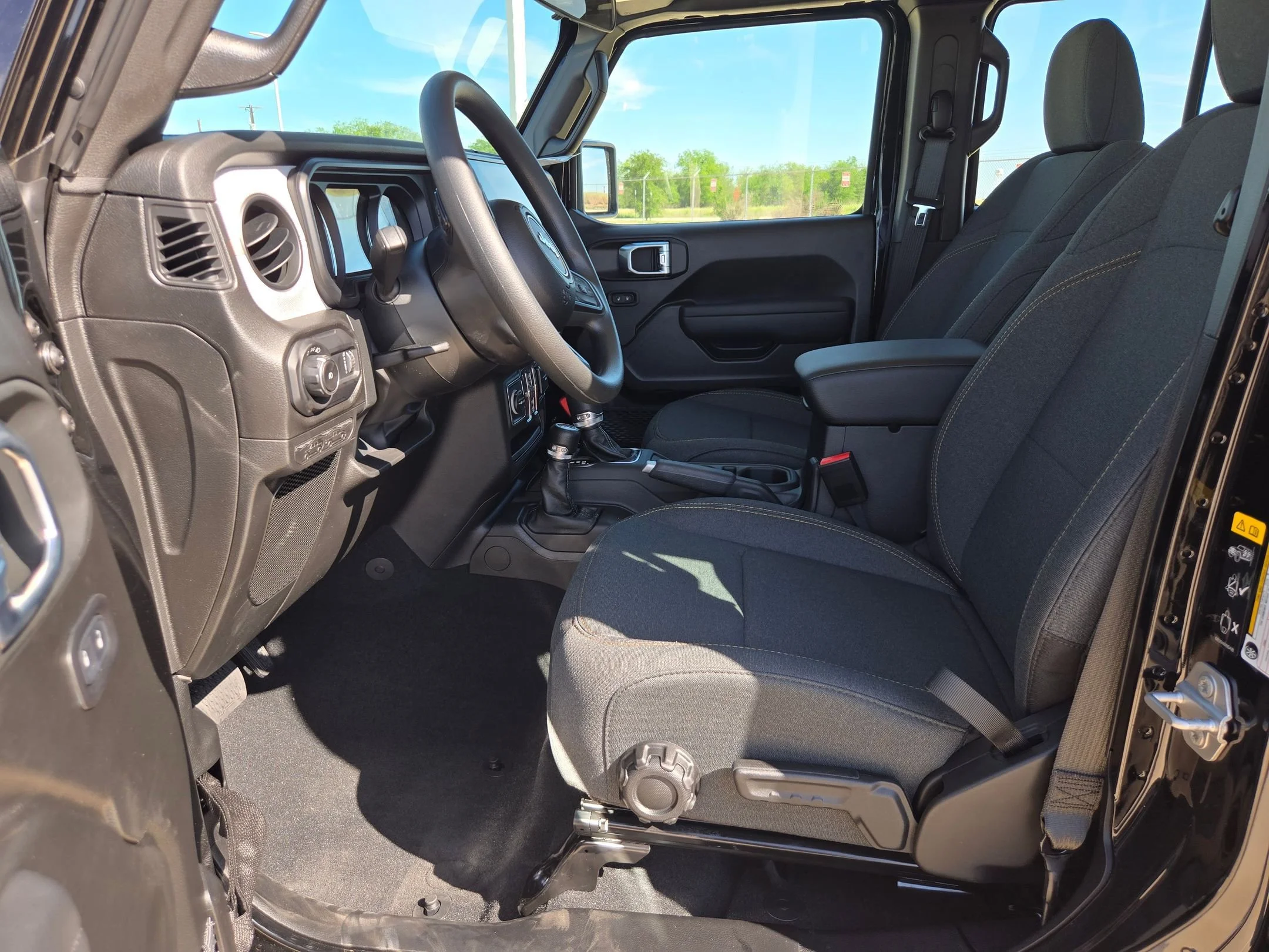 New 2026 Black Clear-Coat Exterior Paint Jeep Sport image 9