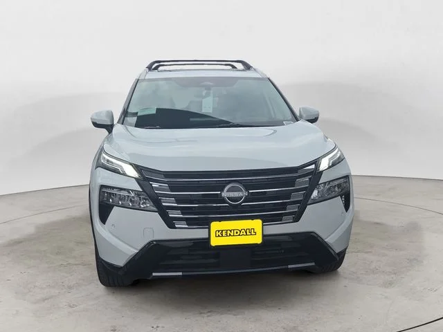 2026 Nissan Rogue Platinum - Photo 8