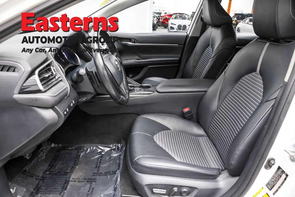 Used 2023 White Toyota SE image 14