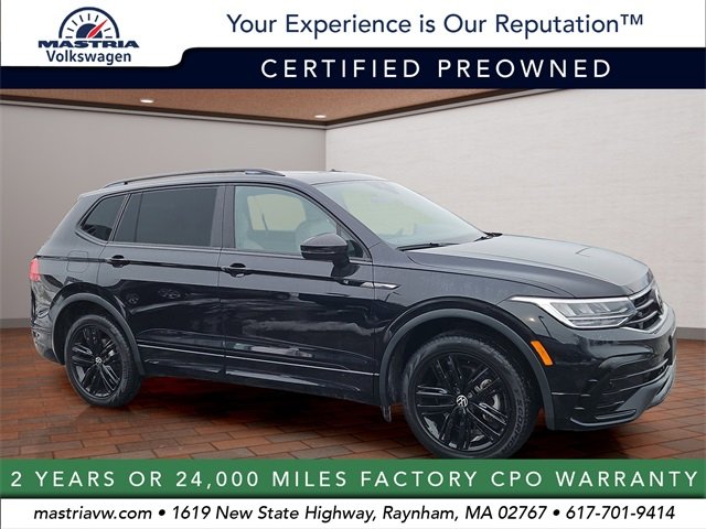 2022 Volkswagen Tiguan SE R-LINE BLACK
