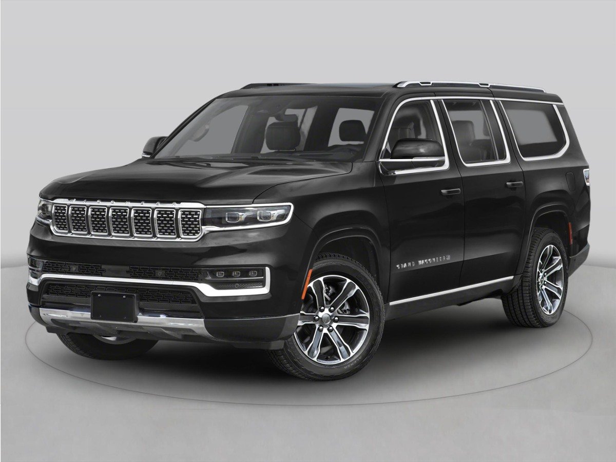 Used 2023 Silver Jeep Series III image 1