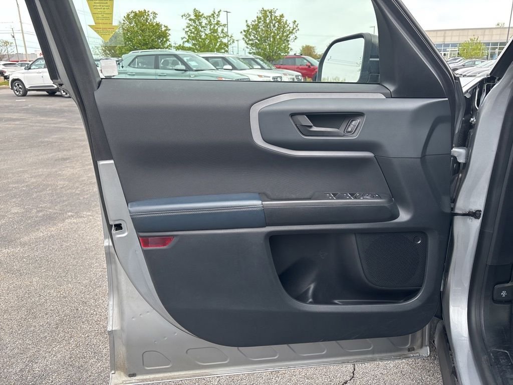 Used 2021 Silver Ford Outer Banks image 12