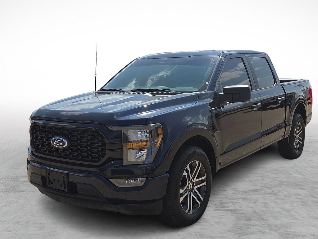 Used 2023 Antimatter Blue Metallic Ford XL image 5