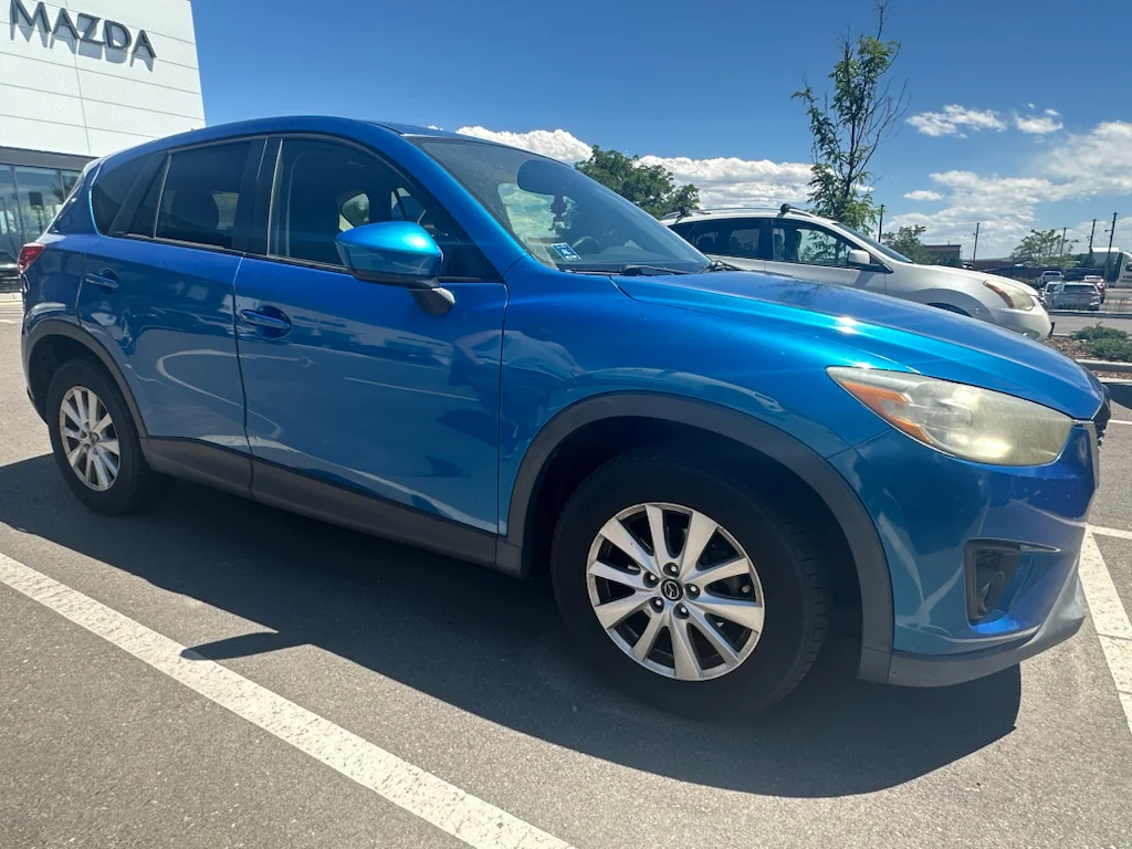 Used 2013  Mazda Touring image 6
