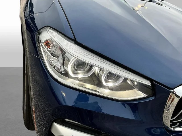 Used 2021 Blue BMW sDrive30i image 35