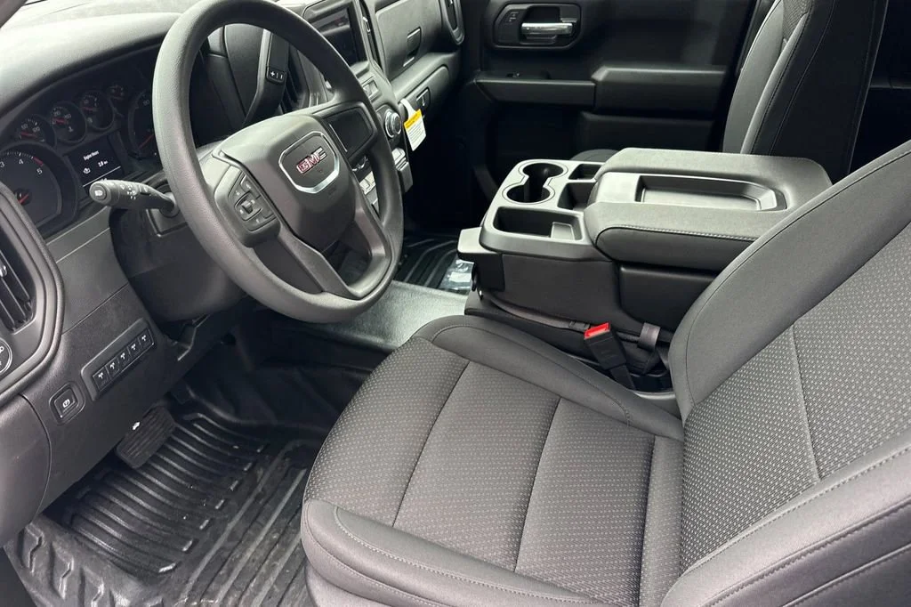 2026 GMC Sierra 3500HD Pro - Photo 8