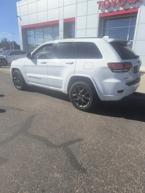 Used 2021 White Jeep Limited image 3