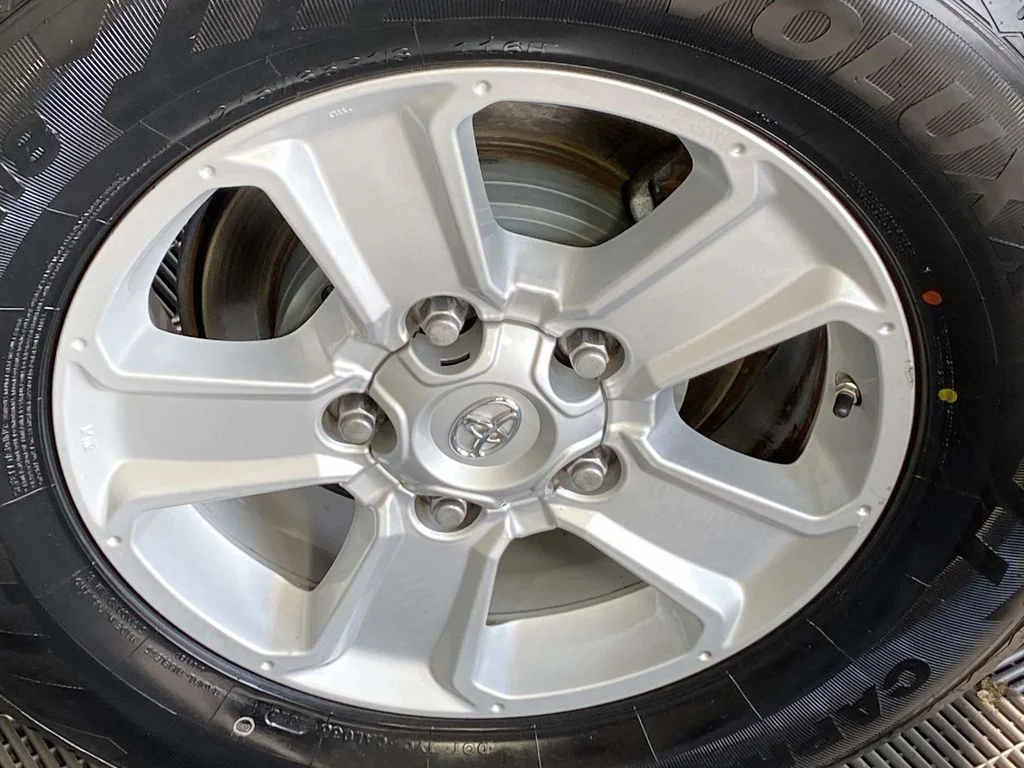 Used 2017 Black Toyota SR5 image 26