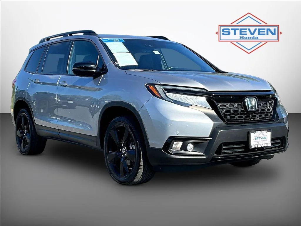 Certified Used 2019 Lunar Silver Metallic Honda Elite image 1