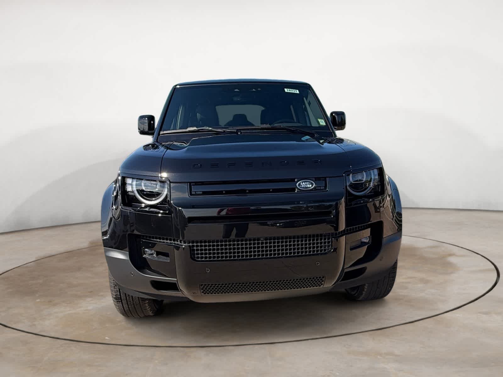 New 2026 Santorini Black LAND ROVER S image 8