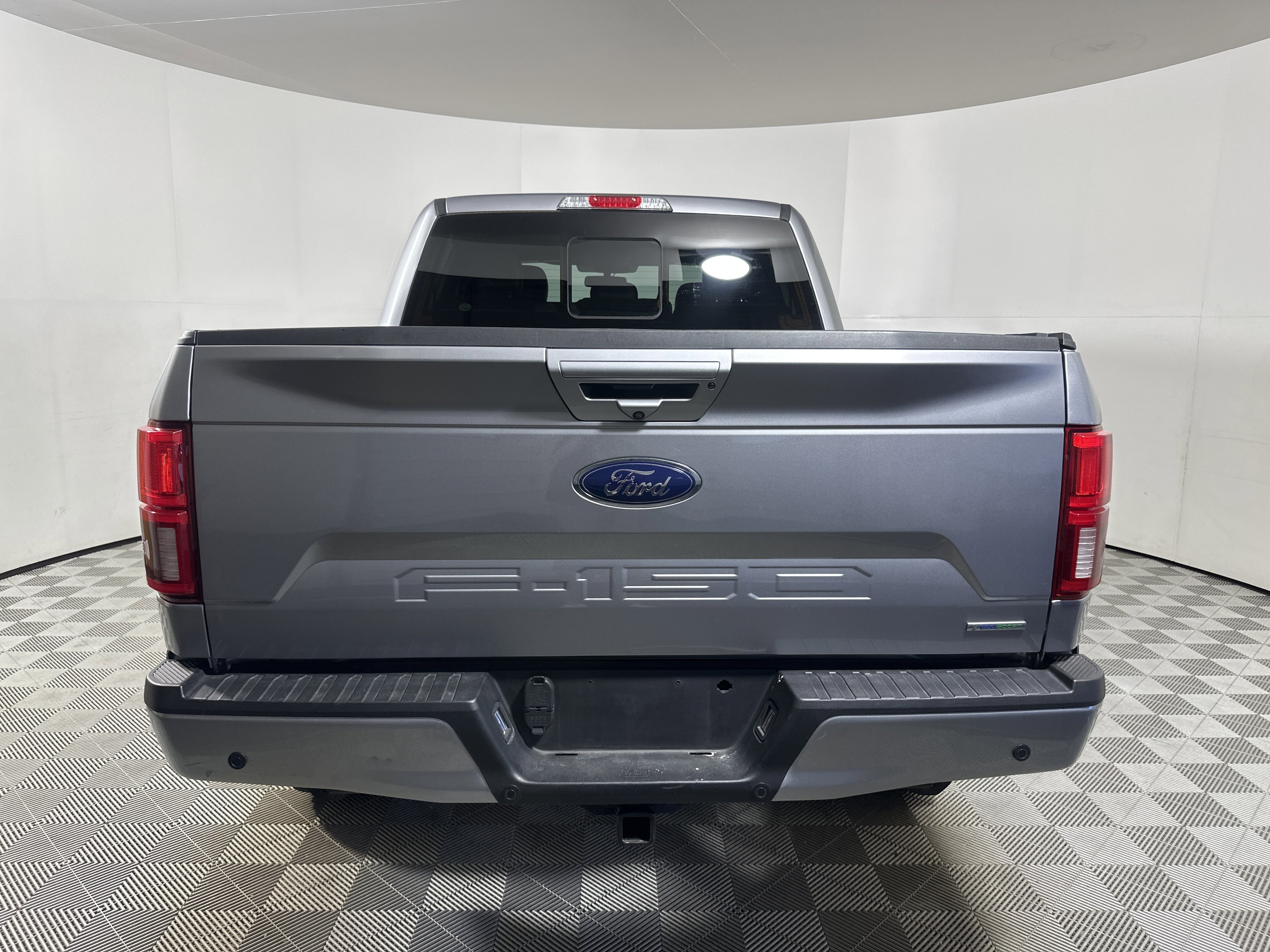 Used 2020 Silver Ford  image 6