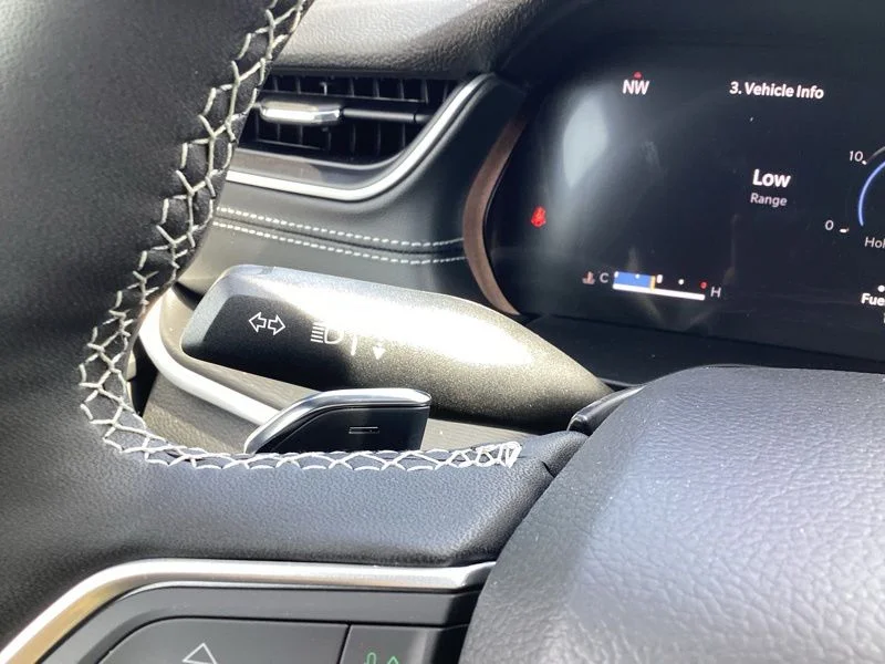 New 2027 High Gloss Black Jeep Laredo X image 33