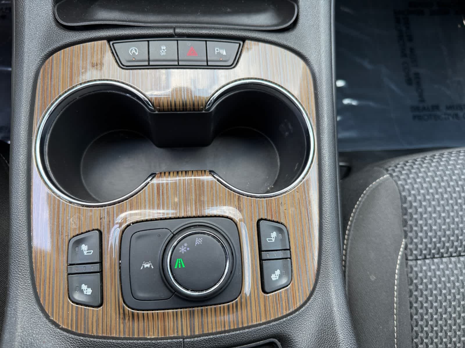 2023 GMC Acadia SLE - Photo 20