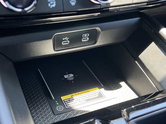 2023 Honda Accord Hybrid Touring - Photo 16
