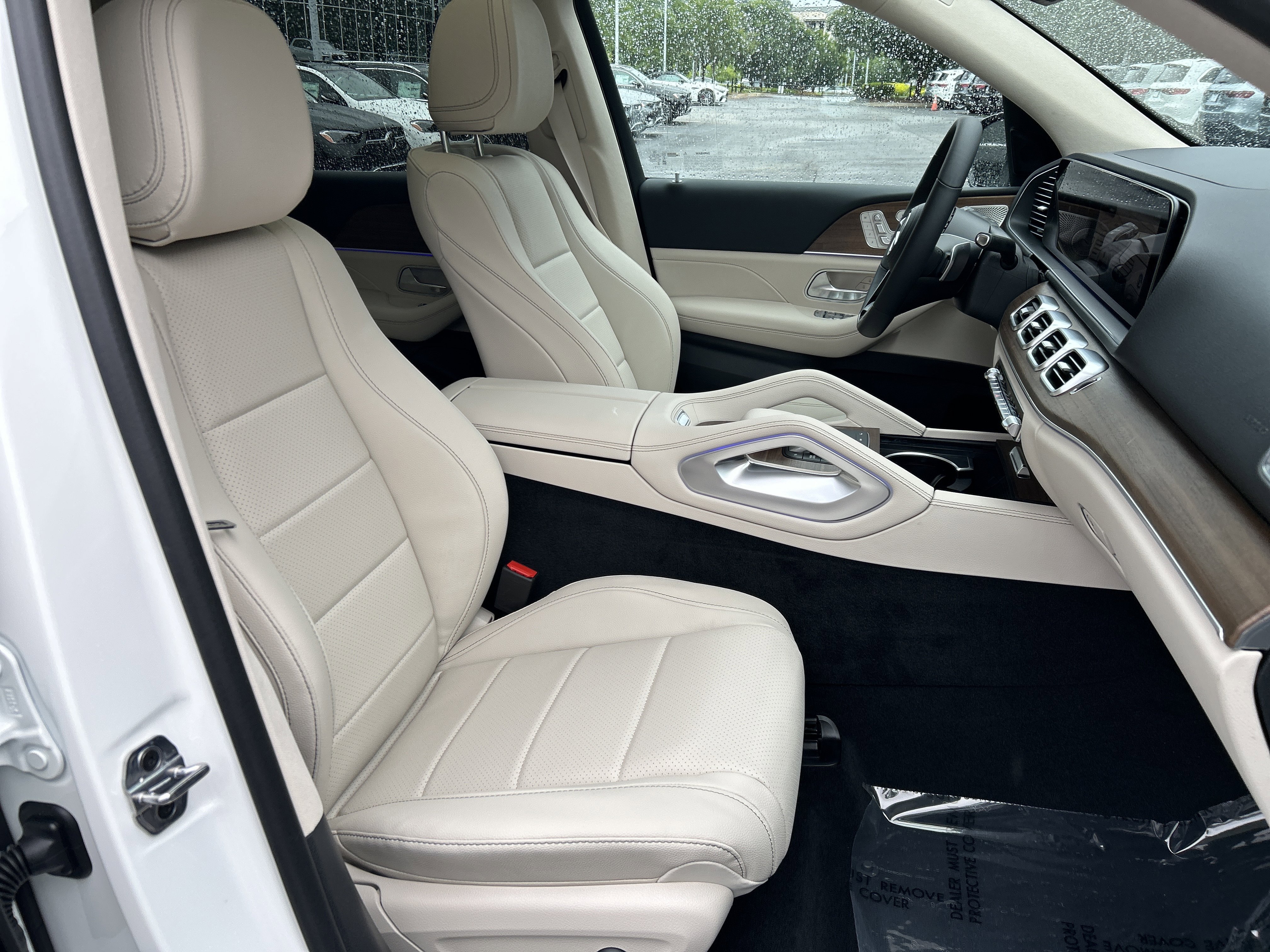 New 2026 Polar White Mercedes-Benz GLE 450 4MATIC® SUV image 44
